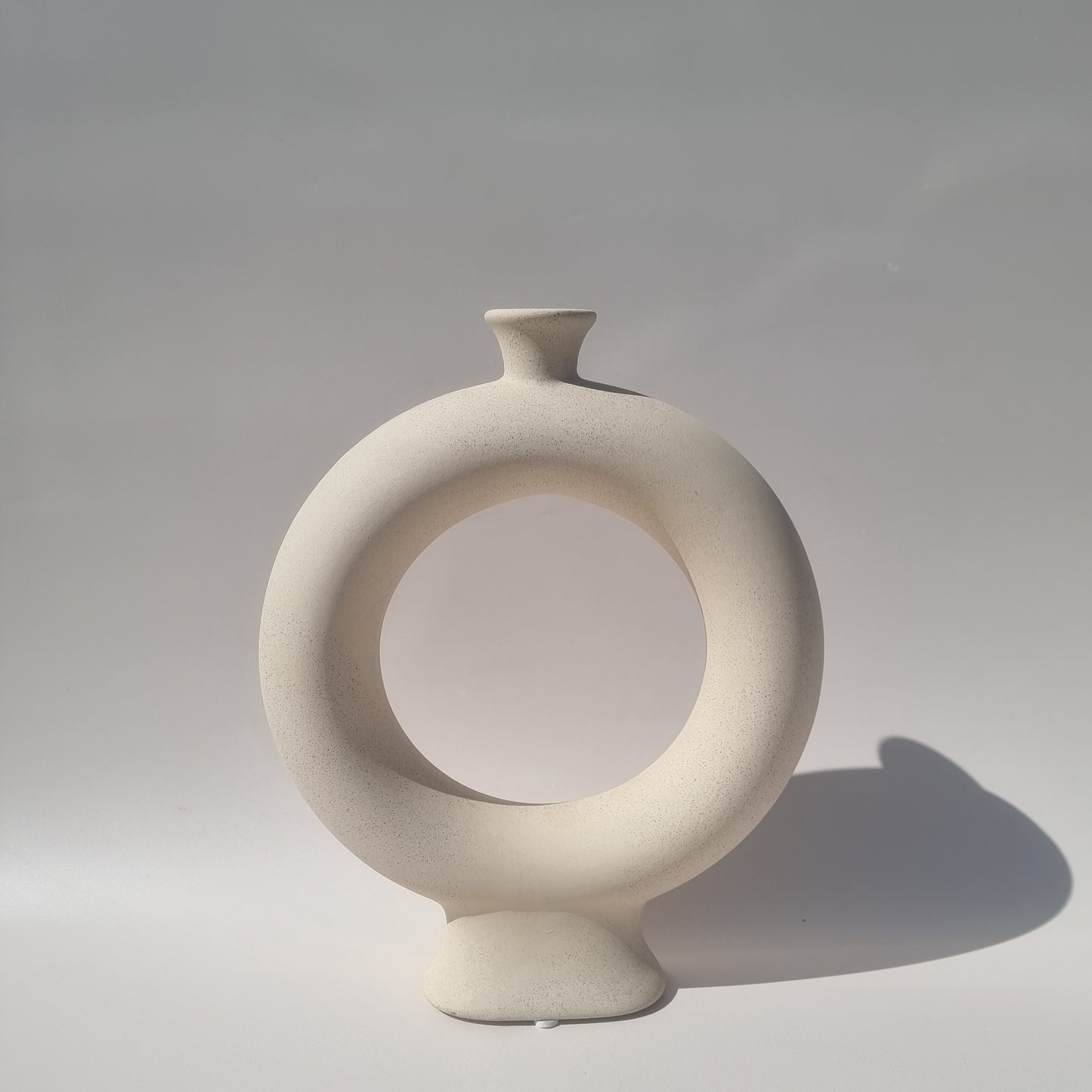 HALLE | White Sand Vase