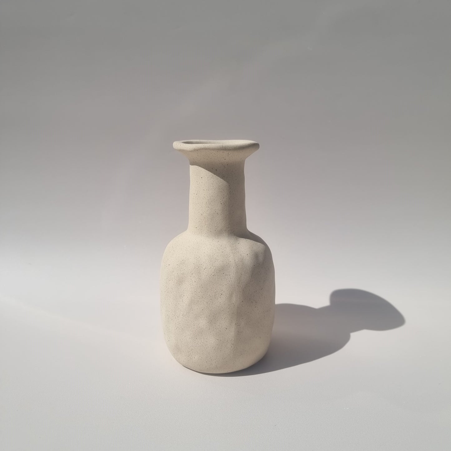 LIVIA | White Sand Textured Vase