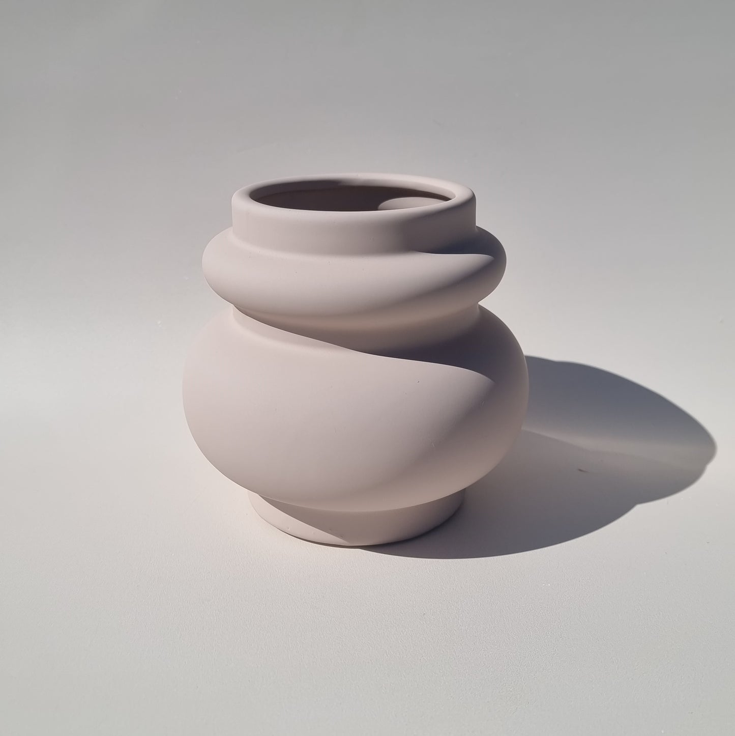 LULU | Blush Vase